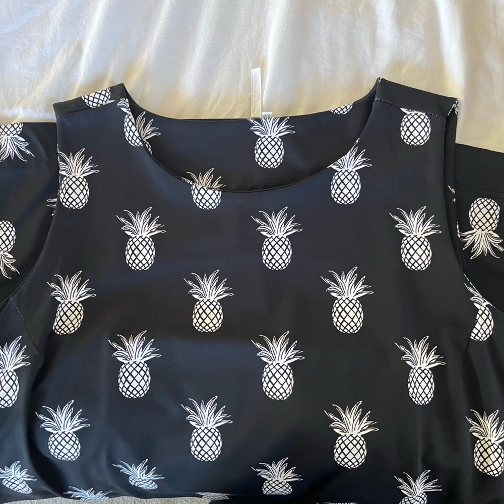 Women’s dress